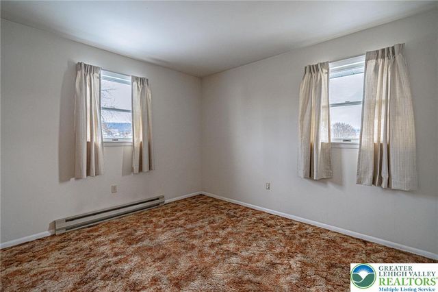 10108 Dietrich Road, Upper Macungie Twp, PA 18031