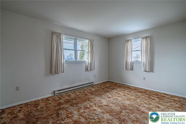 10108 Dietrich Road, Upper Macungie Twp, PA 18031