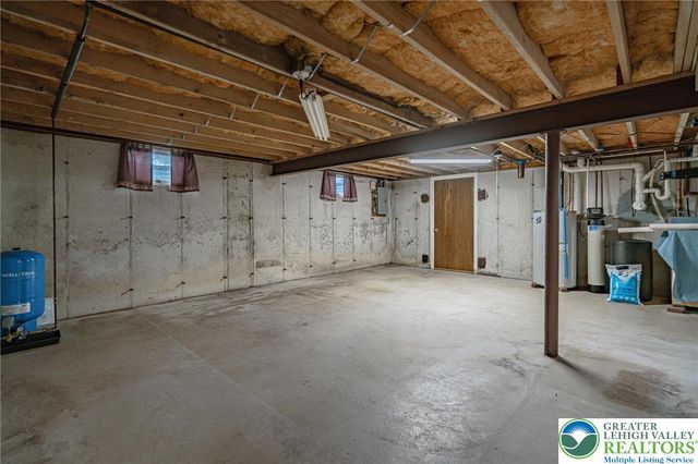 10108 Dietrich Road, Upper Macungie Twp, PA 18031