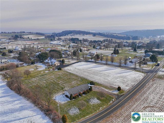 10108 Dietrich Road, Upper Macungie Twp, PA 18031