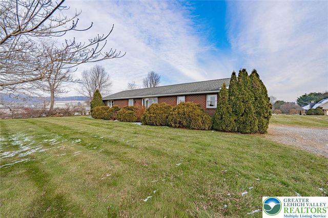 10108 Dietrich Road, Upper Macungie Twp, PA 18031