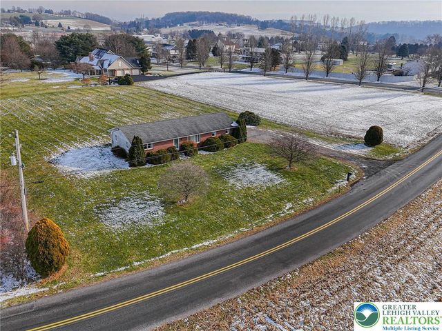 10108 Dietrich Road, Upper Macungie Twp, PA 18031