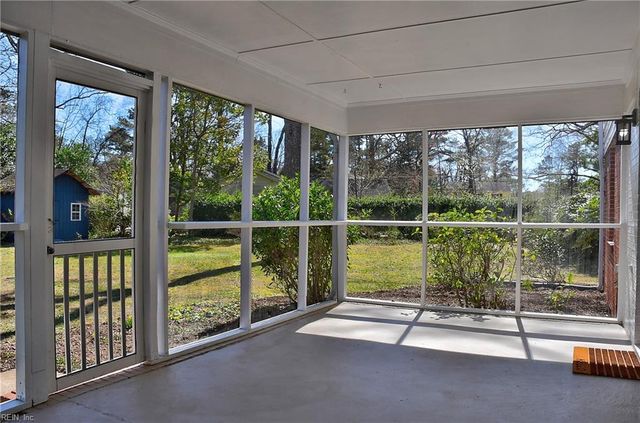 612 Queensgrove CRES, Virginia Beach, VA 23452