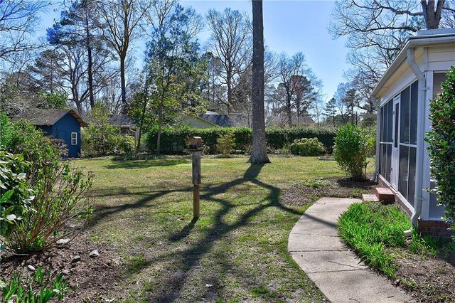 612 Queensgrove CRES, Virginia Beach, VA 23452