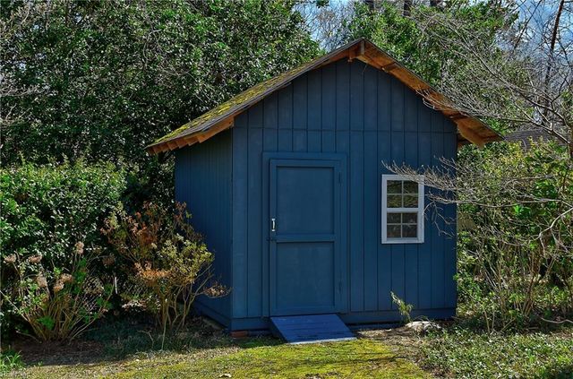 612 Queensgrove CRES, Virginia Beach, VA 23452