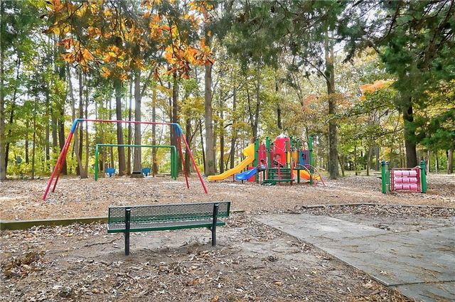 612 Queensgrove CRES, Virginia Beach, VA 23452