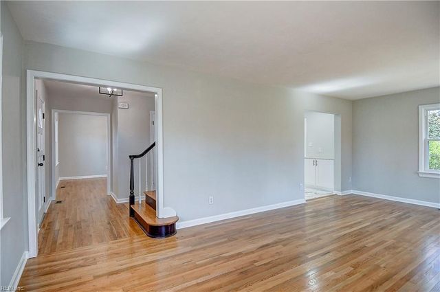 612 Queensgrove CRES, Virginia Beach, VA 23452