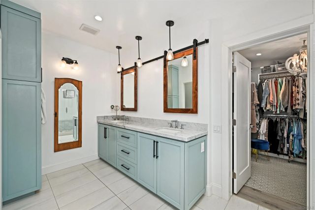 4750 Utah St, San Diego, CA 92116