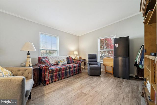 19 WILDBRIAR CT, Harleysville, PA 19438