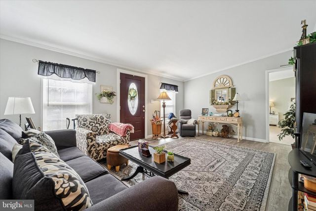 19 WILDBRIAR CT, Harleysville, PA 19438