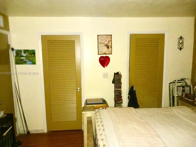 1855 NE 121st Street 31, North Miami, FL 33181