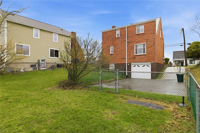 890 Rolling Rock Rd, Baldwin Twp, PA 15234