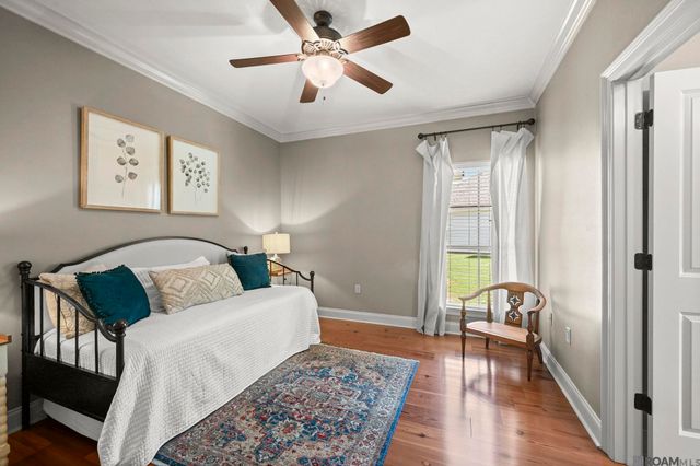 40212 Swan Cir, Gonzales, LA 70737