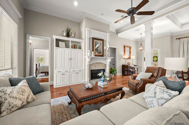 40212 Swan Cir, Gonzales, LA 70737