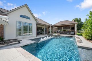 40212 Swan Cir, Gonzales, LA 70737