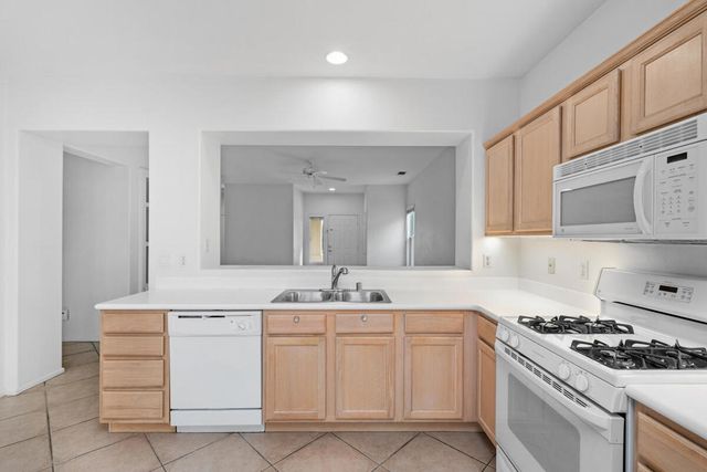 78472 Glastonbury Way, Palm Desert, CA 92211