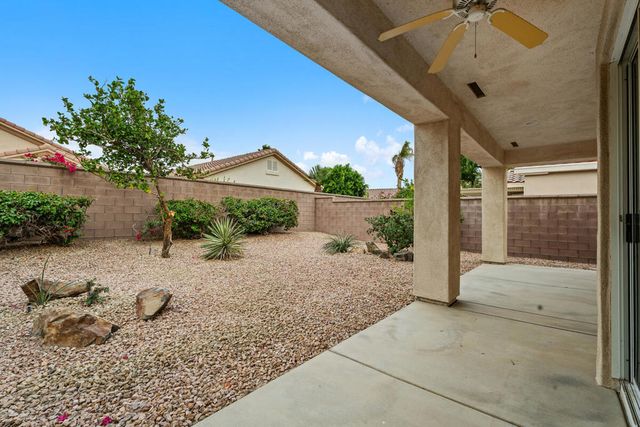 78472 Glastonbury Way, Palm Desert, CA 92211
