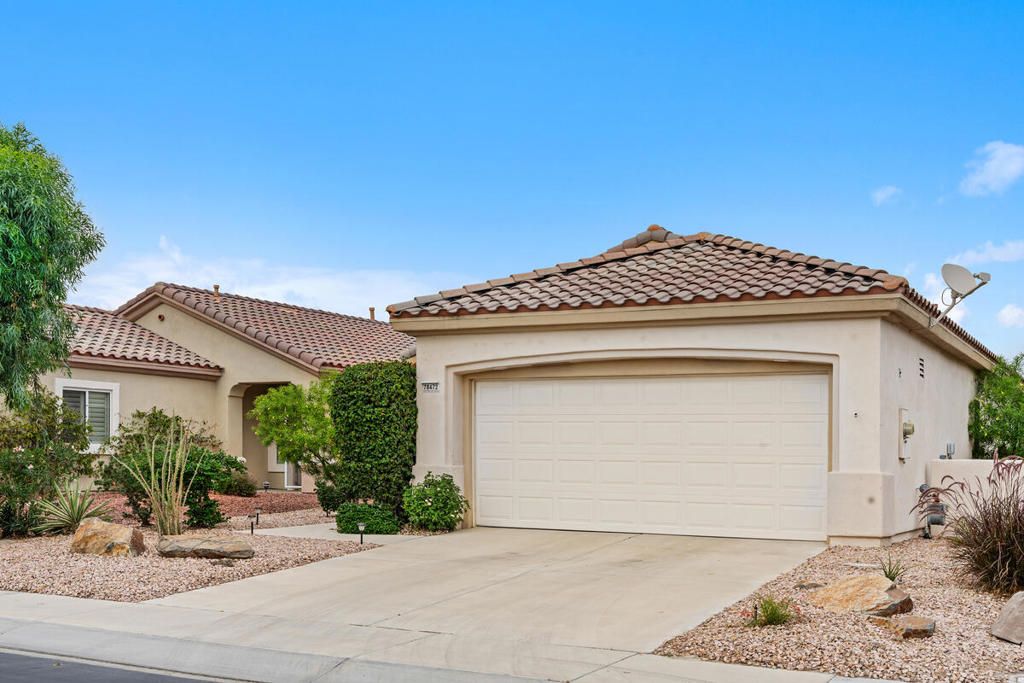 78472 Glastonbury Way, Palm Desert, CA 92211