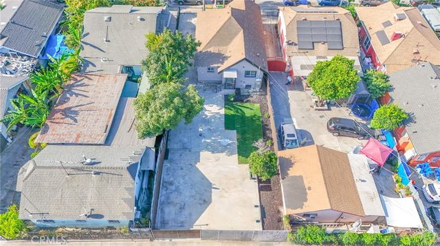 205 W Gage, Los Angeles, CA 90003