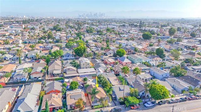 205 W Gage, Los Angeles, CA 90003