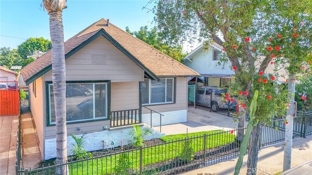 205 W Gage, Los Angeles, CA 90003