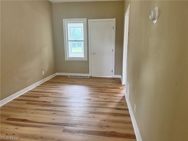 7604 Dudley Avenue, Cleveland, OH 44102