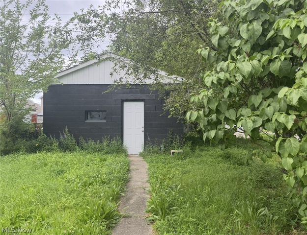 7604 Dudley Avenue, Cleveland, OH 44102