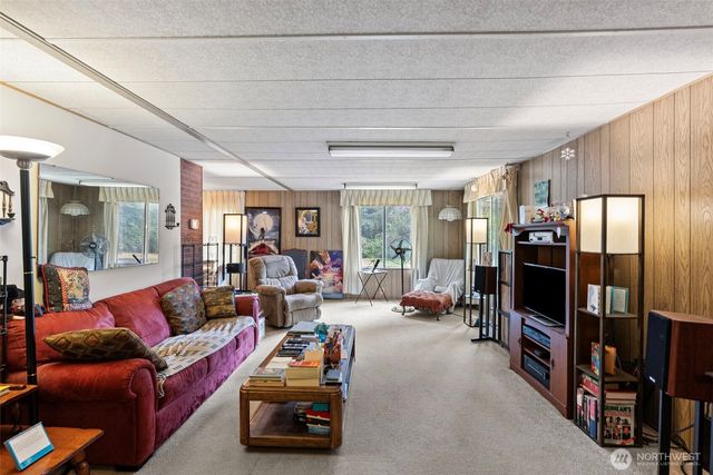 4213 SE Salmonberry Road, Port Orchard, WA 98366