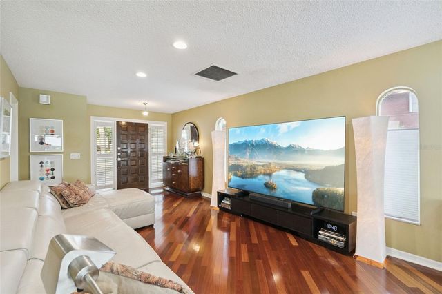 250 CORTLAND AVENUE, Winter Park, FL 32789