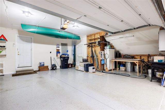 16 Coyote, Ogden, NY 14559