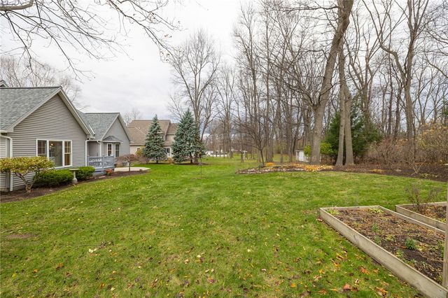 16 Coyote, Ogden, NY 14559