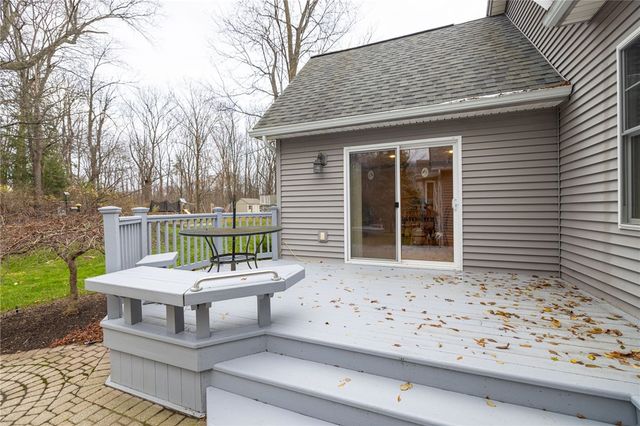 16 Coyote, Ogden, NY 14559