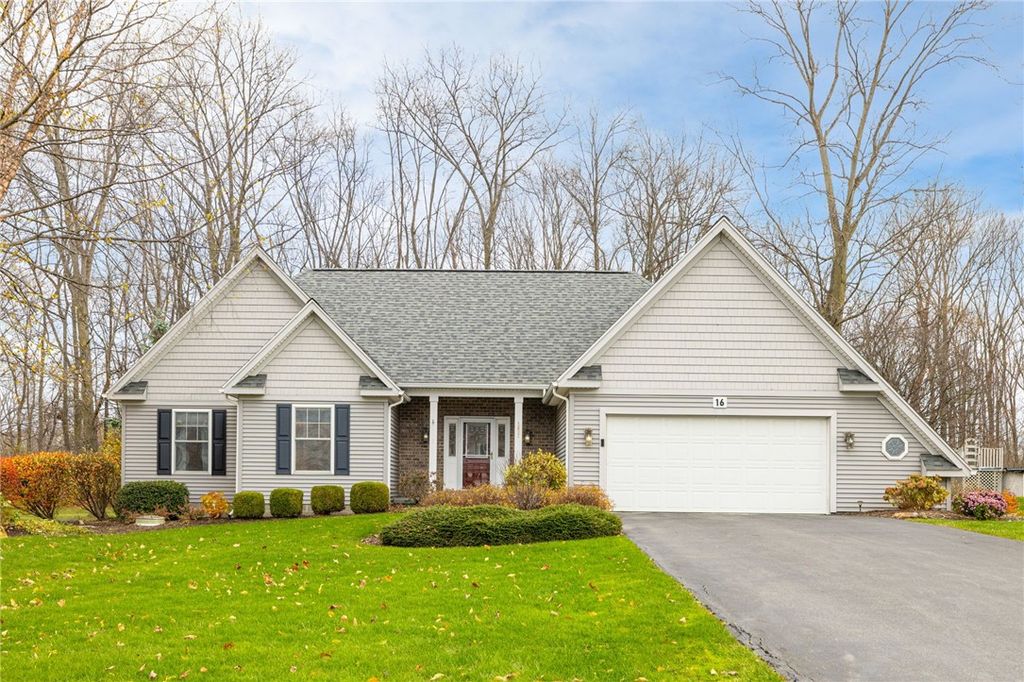 16 Coyote, Ogden, NY 14559