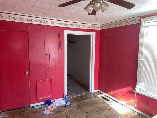 229 Chestnut ST, Suffolk, VA 23434