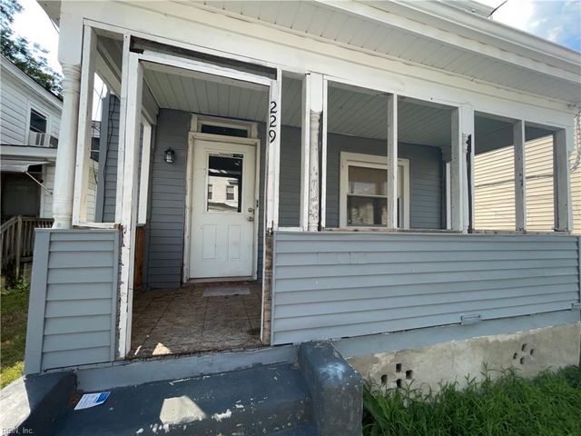 229 Chestnut ST, Suffolk, VA 23434