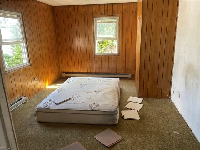 229 Chestnut ST, Suffolk, VA 23434