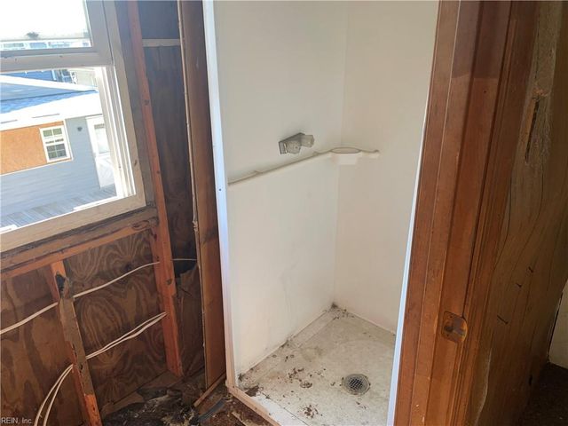229 Chestnut ST, Suffolk, VA 23434