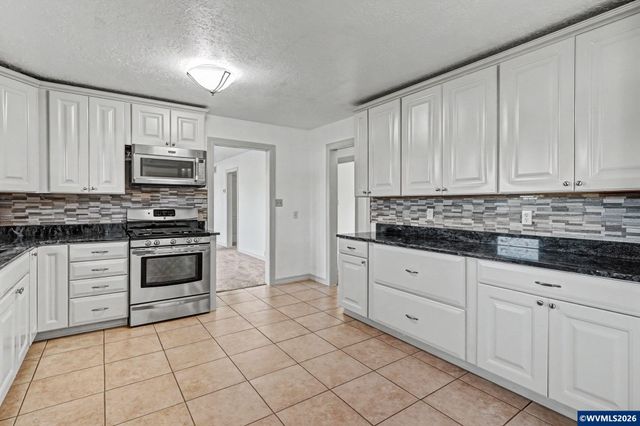 870 Ewald Av SE, Salem, OR 97302