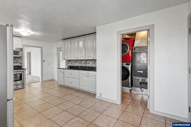 870 Ewald Av SE, Salem, OR 97302