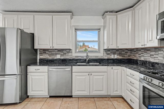 870 Ewald Av SE, Salem, OR 97302