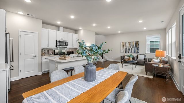 14176 SE 153rd Place, Renton, WA 98058