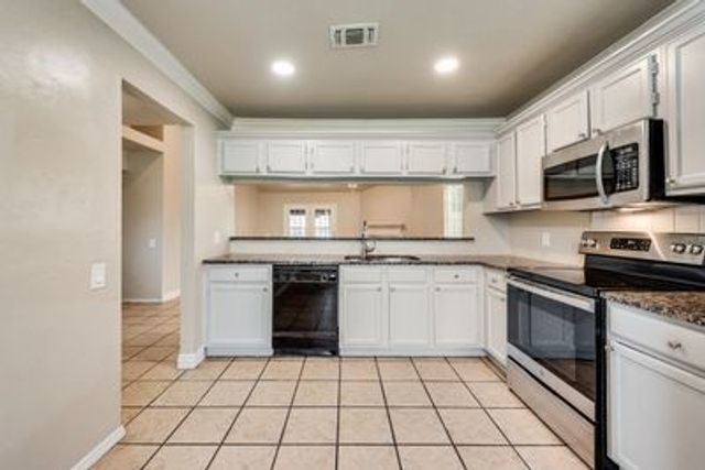 3720 River Birch Road, Fort Worth, TX 76137