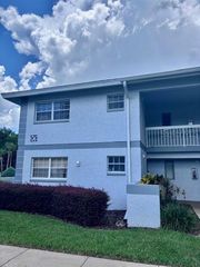 576 FAIRWAYS LANE M104, Ocala, FL 34472