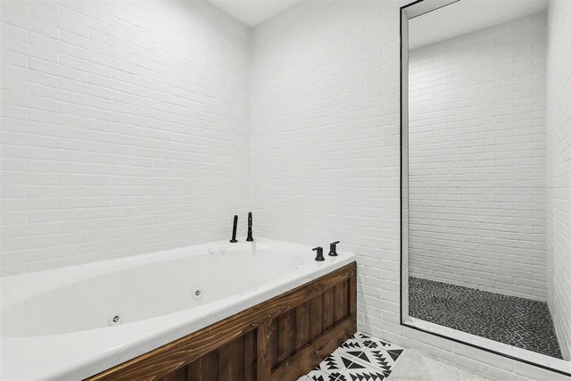 15068 Mohney Lake Road, Three Rivers, MI 49093