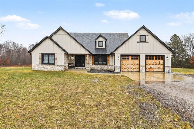 15068 Mohney Lake Road, Three Rivers, MI 49093