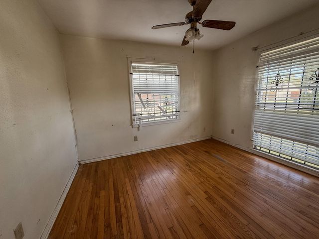 7329 Stanwick Drive, Houston, TX 77087