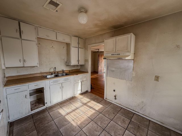 7329 Stanwick Drive, Houston, TX 77087