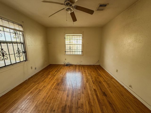 7329 Stanwick Drive, Houston, TX 77087