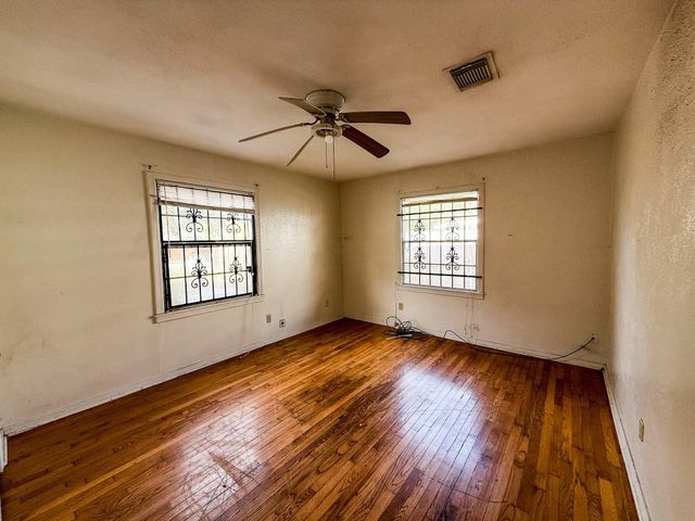 7329 Stanwick Drive, Houston, TX 77087