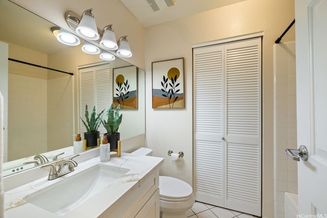 95-270 Waikalani Drive C303, Mililani, HI 96789